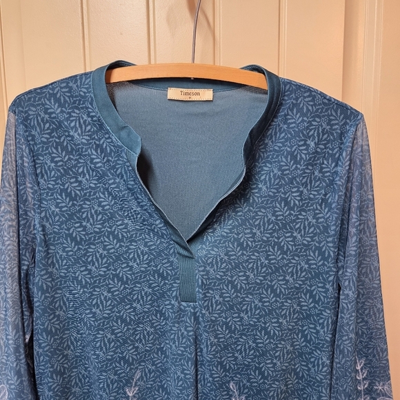 ‼️3/$30‼️Timeson Ladies Flowered Long Sleeve Top Medium greenish/teal - Picture 2 of 16